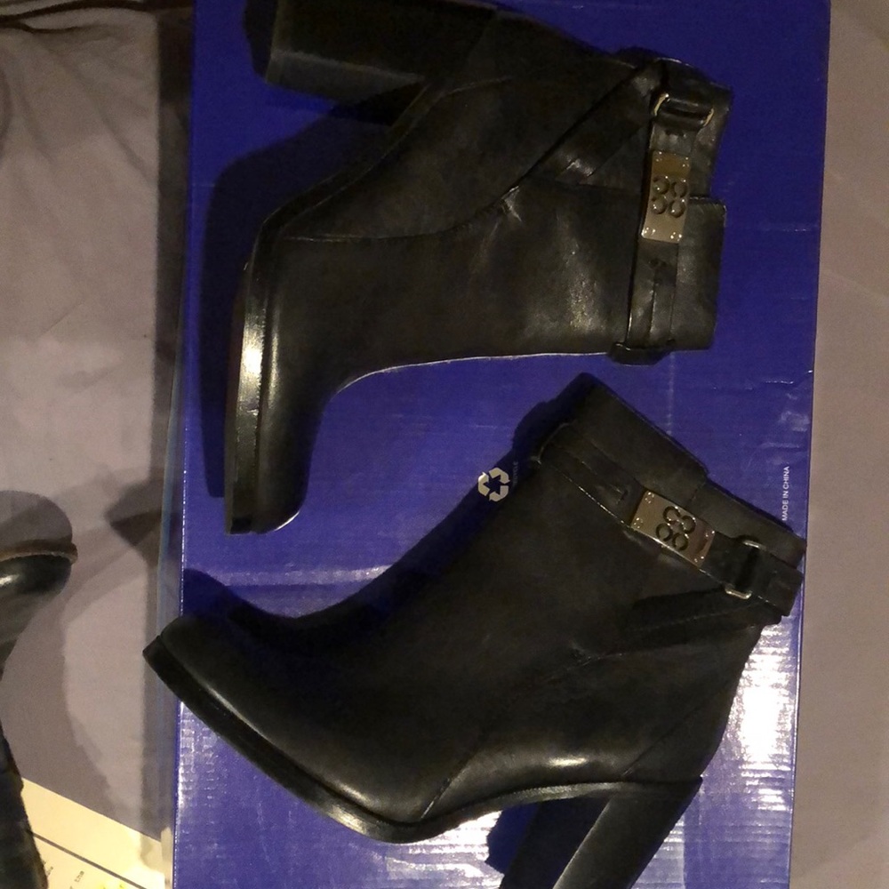 Leather boots